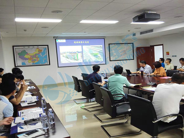 與鐵四院進行技術(shù)交流
