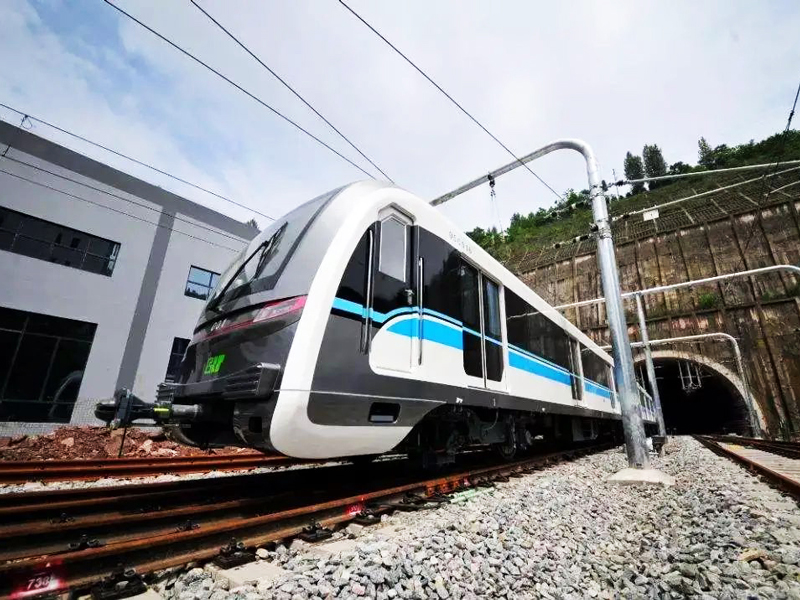 重慶五號(hào)線(xiàn)邊坡在線(xiàn)監(jiān)測(cè)系統(tǒng)